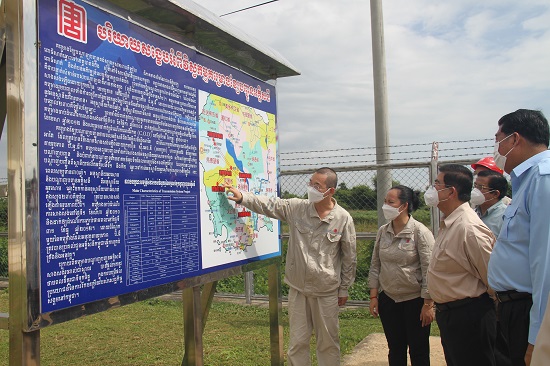 6e633d57813380eb42b18720ffedd33 - 副本.jpg