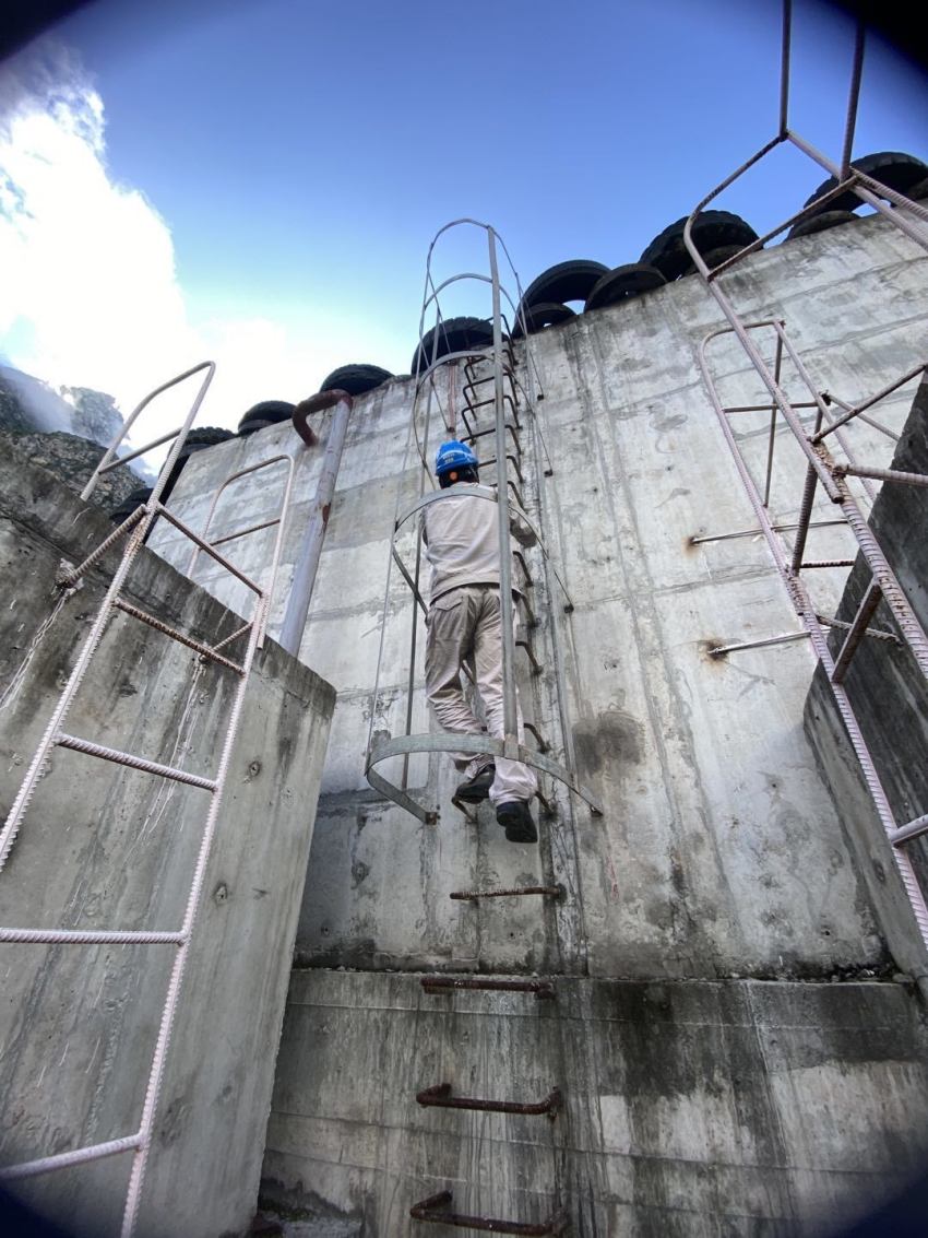 1661502197286047609.jpg 1661502197286047609.jpg