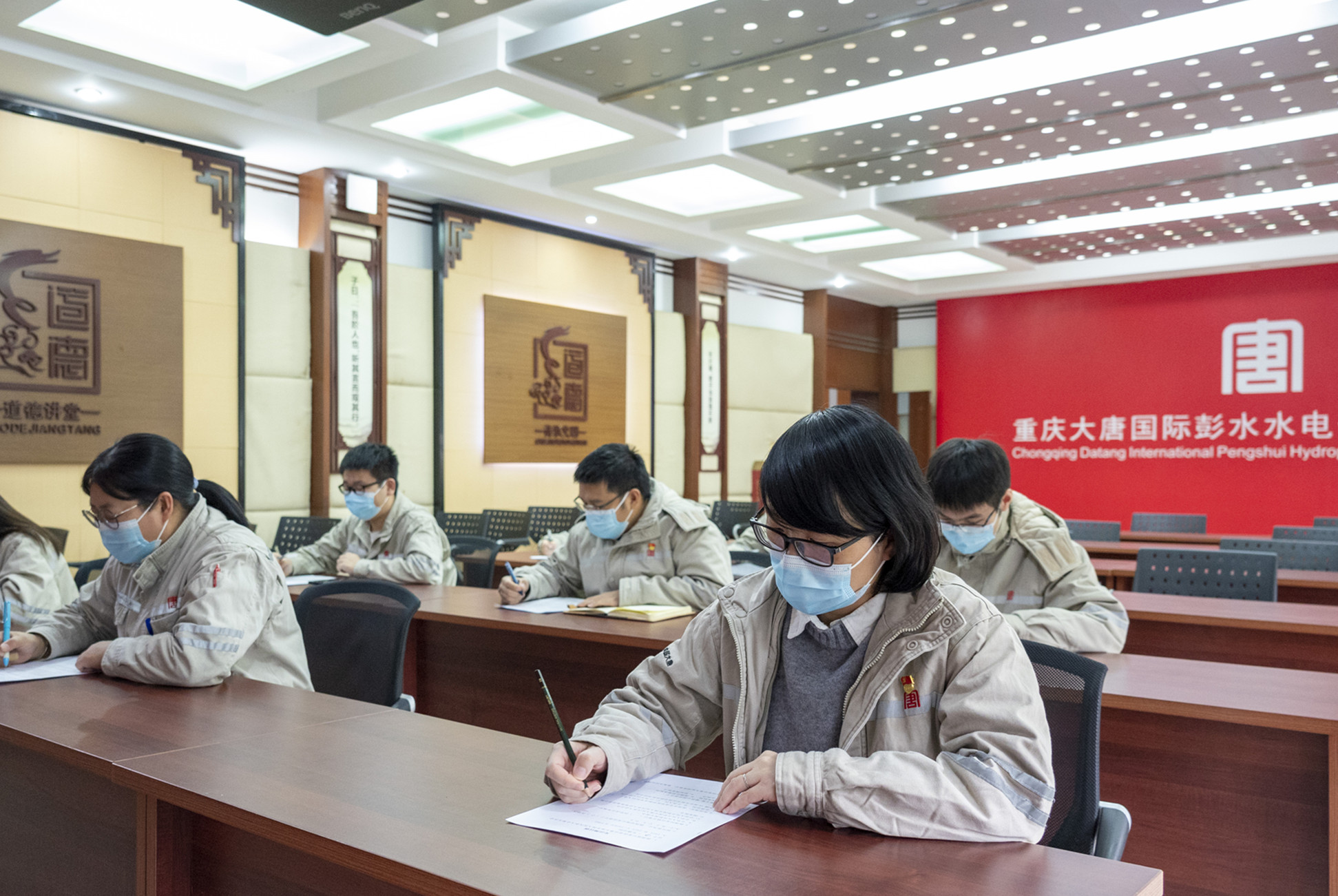 微信图片_20221202172125a.jpg