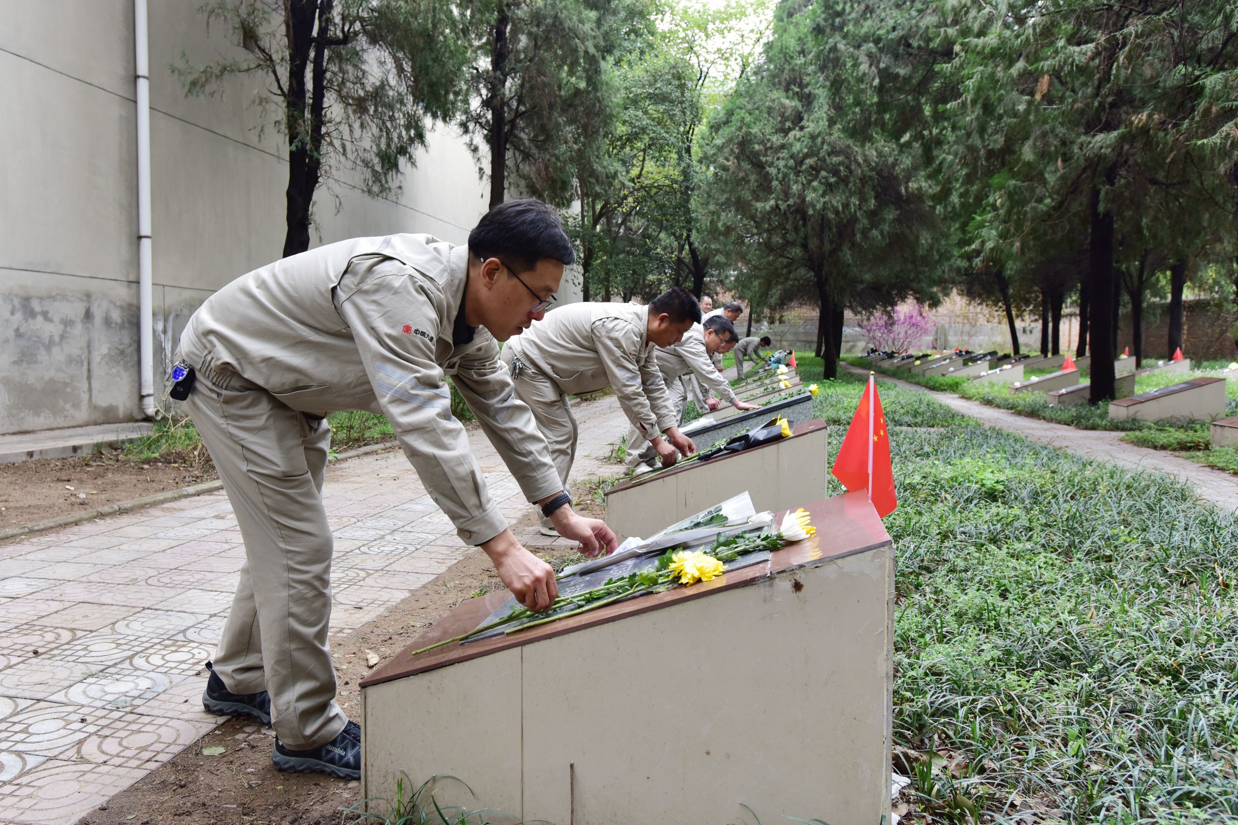 微信图片_20230406091749_副本.jpg