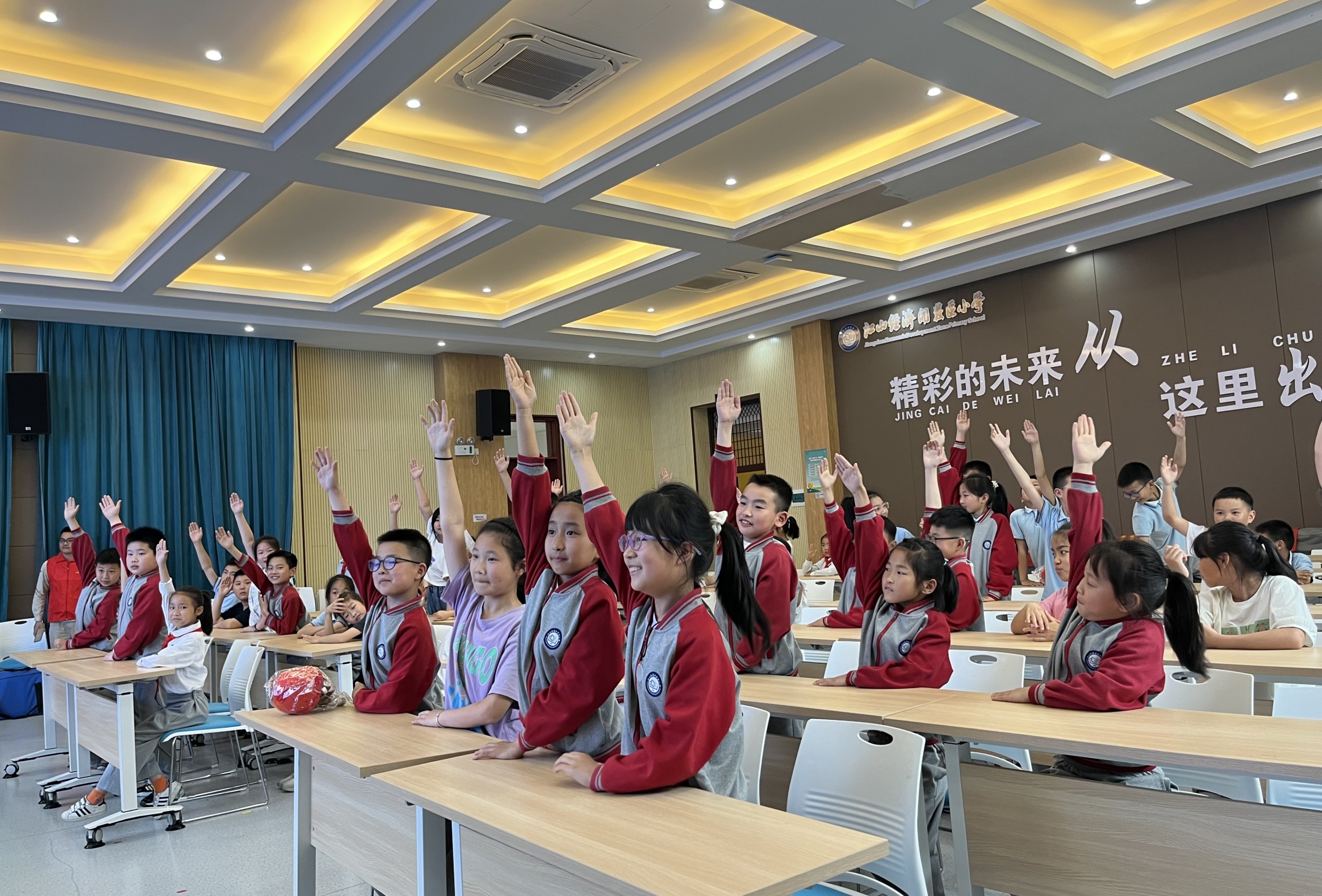 8d479f13620047e06b17ab8d9d31762_副本.jpg